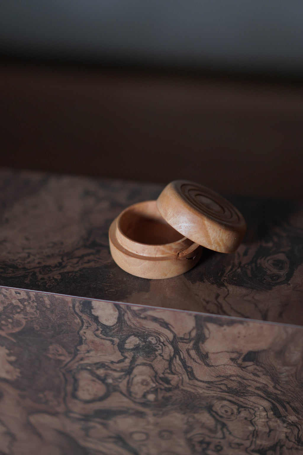 Flat Ugetsubiki Incense Box