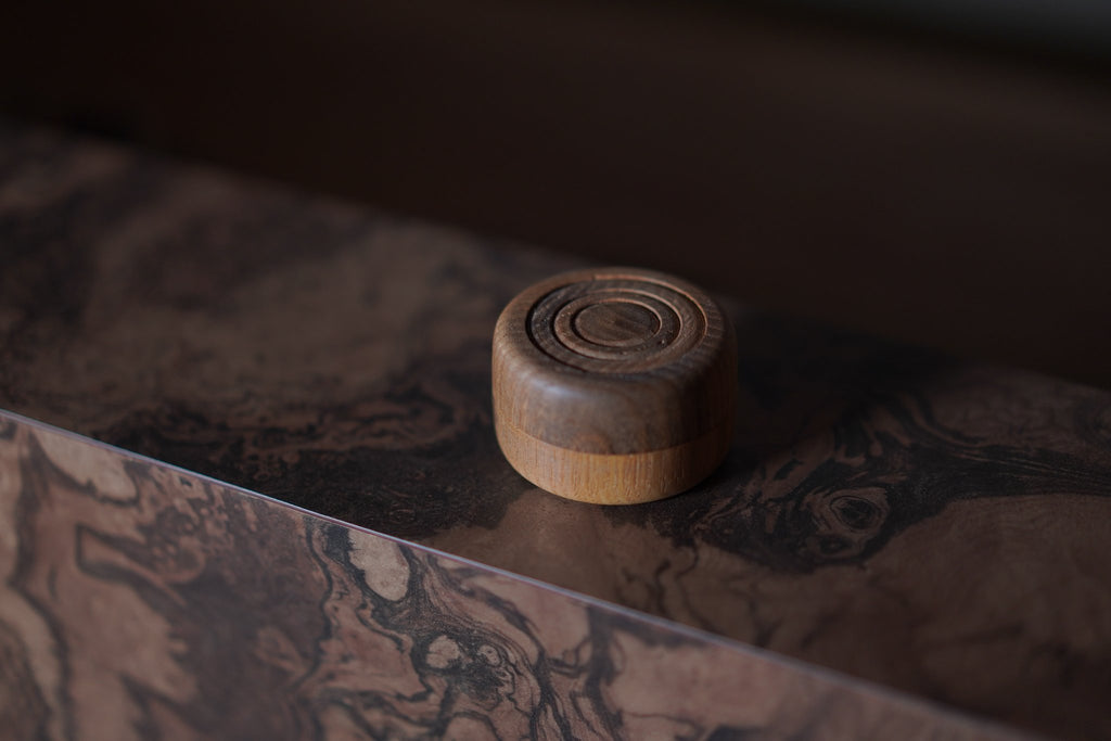 Flat Ugetsubiki Incense Box